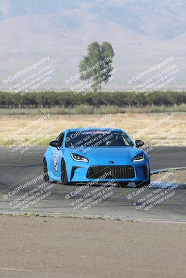 media/Sep-15-2024-Speed Ventures (Sun) [[7a54f7ed2f]]/86 Group/Session 1 (Outside Grapevine)/